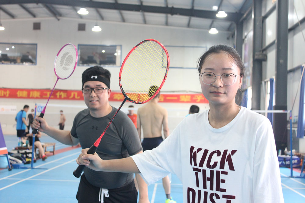 混雙冠軍：造價(jià)咨詢中心李航、李莎莎