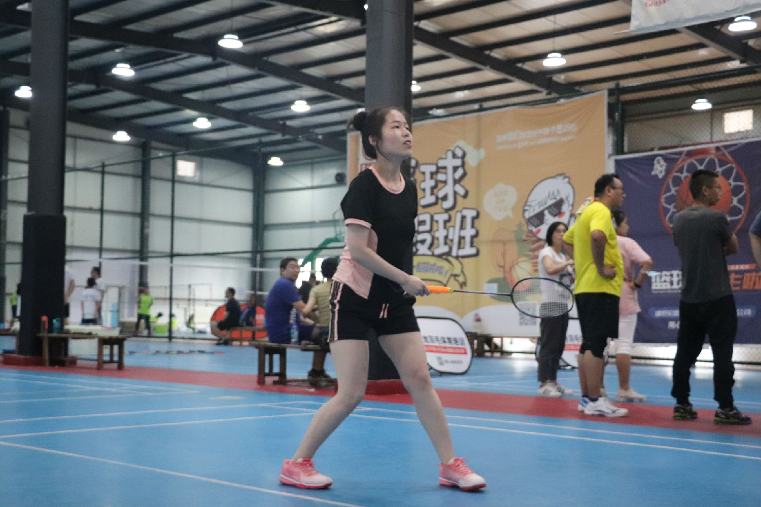 無羽倫比丨億誠(chéng)第五屆&ldquo;團(tuán)結(jié)杯&rdquo;羽毛球賽圓滿結(jié)束